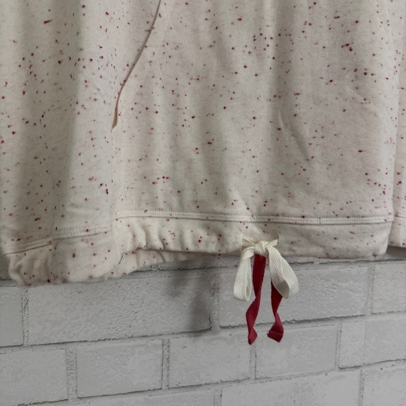 LIVI ACTIVE Lane Bryant Sleeveless V-Neck French Terry Hooded Tank - Picture 4 of 9